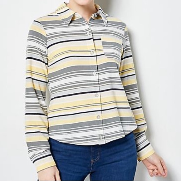 Denim & Co. printed heavenly jersey button front top NWOT - Picture 2 of 10